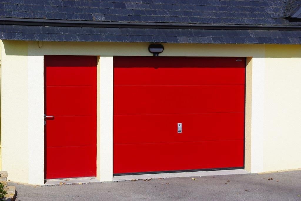 Portes de garage manuelles et automatiques Portes de garage manuelles et automatiques